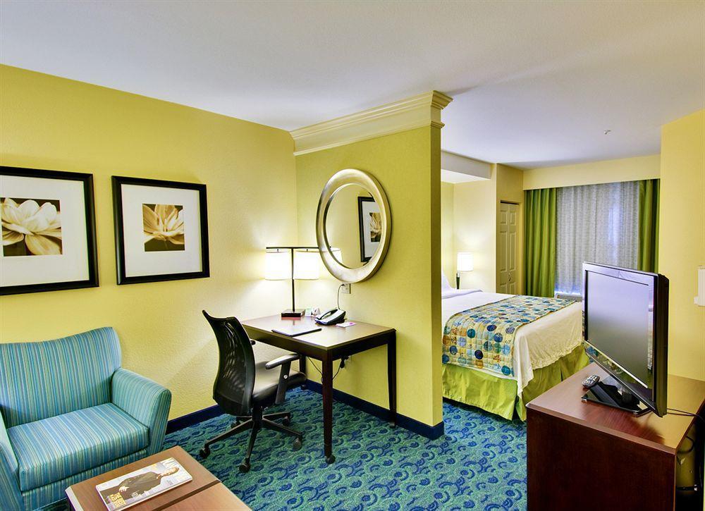 Springhill Suites By Marriott Corona Riverside Rom bilde