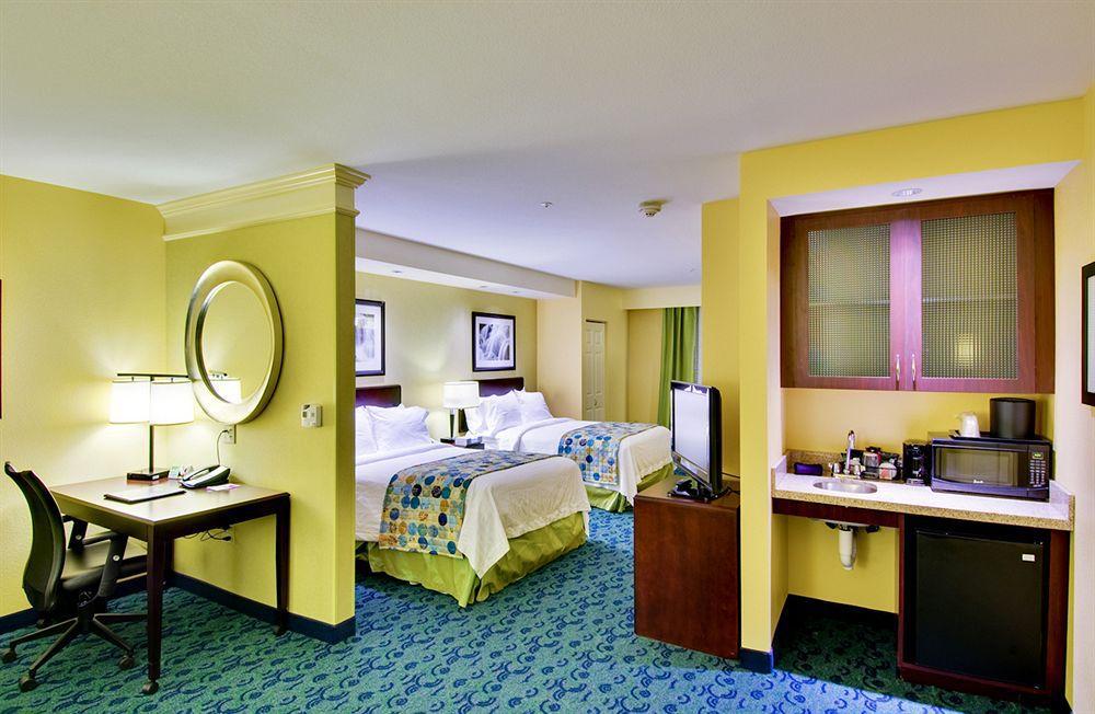 Springhill Suites By Marriott Corona Riverside Eksteriør bilde