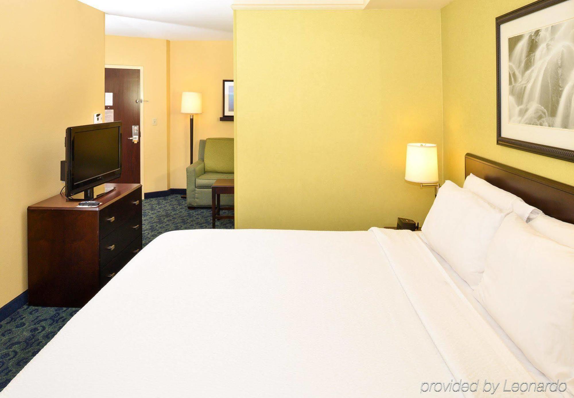 Springhill Suites By Marriott Corona Riverside Eksteriør bilde